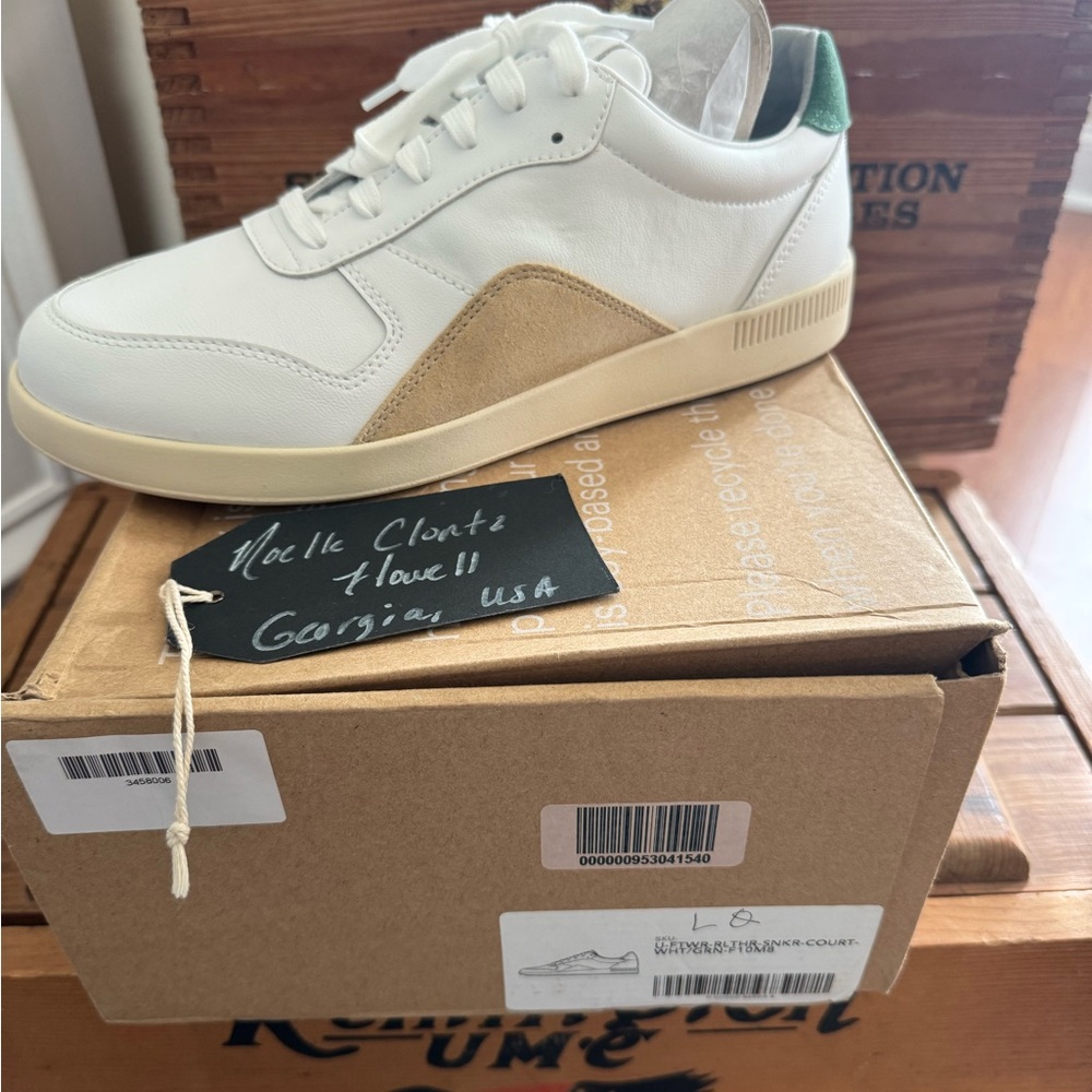 Everlane ReLeather Court Sneakers NIB, size 10